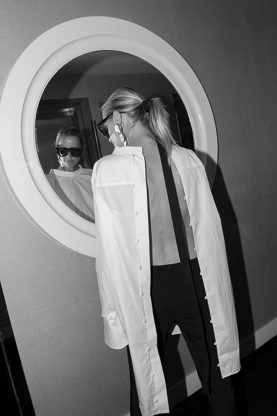 Howtostyleyourwhiteshirt Envelope