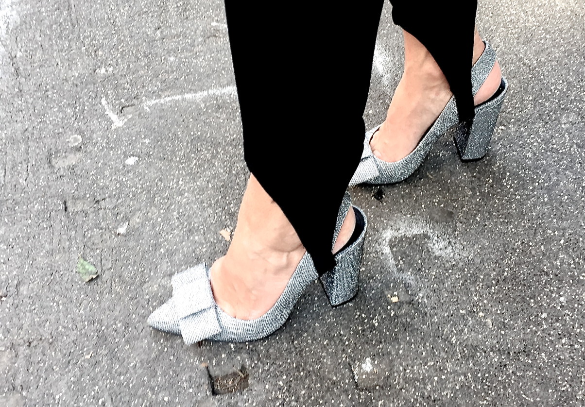 How to wear stirrups Envelope